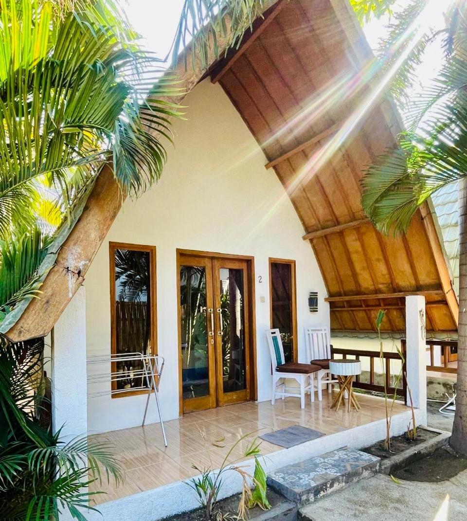 Lagom Guest House Gili Air Exterior photo