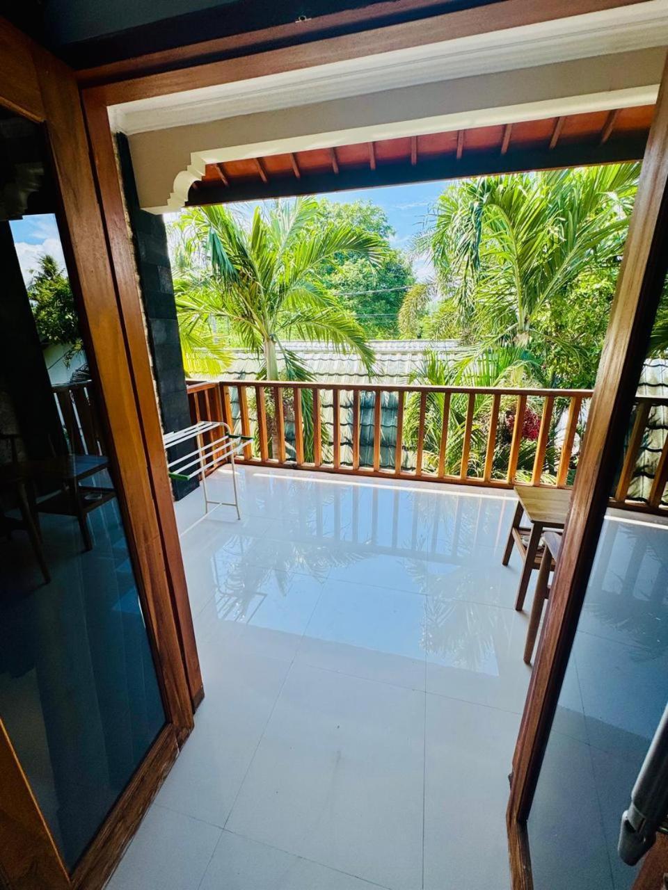 Lagom Guest House Gili Air Exterior photo