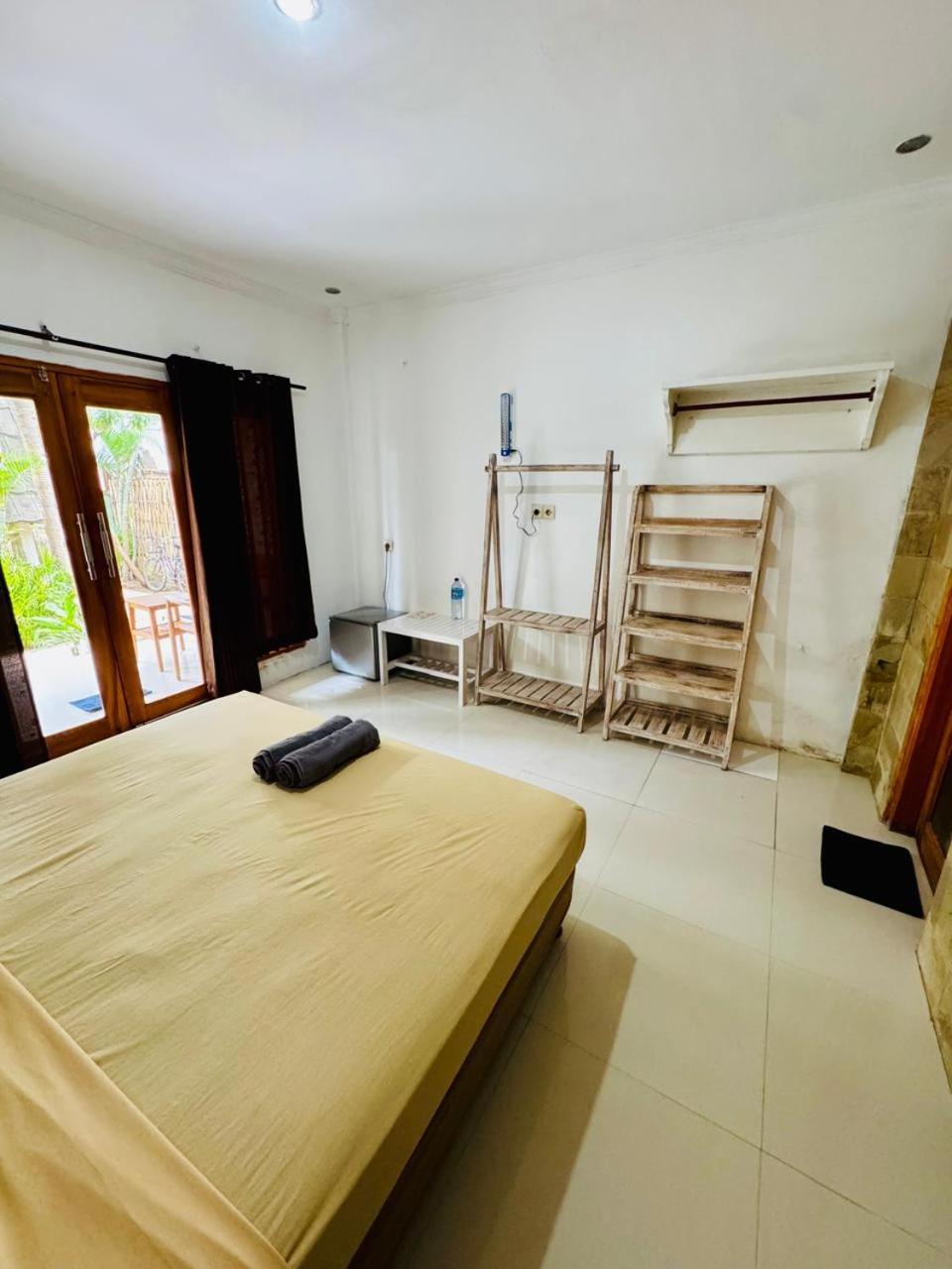 Lagom Guest House Gili Air Exterior photo